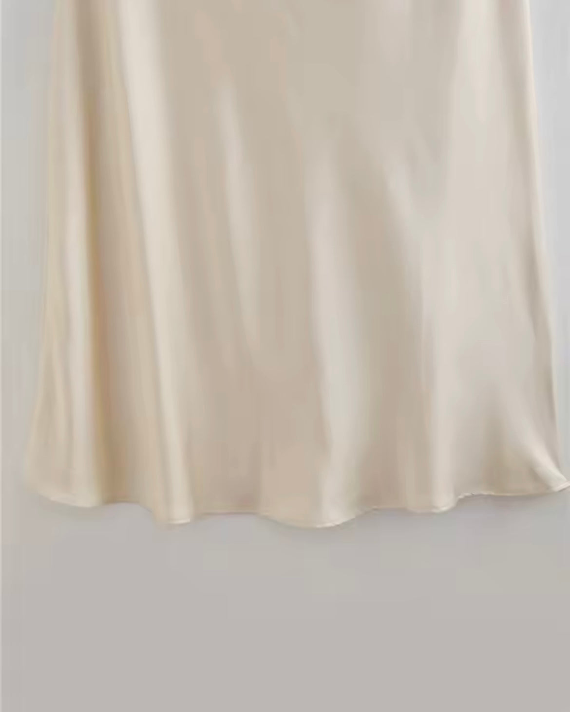 Vestido Midi Satinado