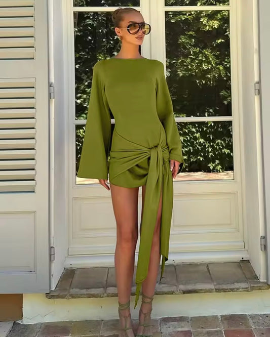 Vestido Corto Con Nudo