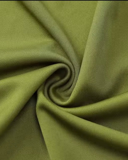 Vestido Corto Con Nudo