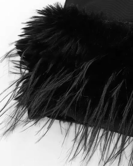 VESTIDO CORTO PLUMAS